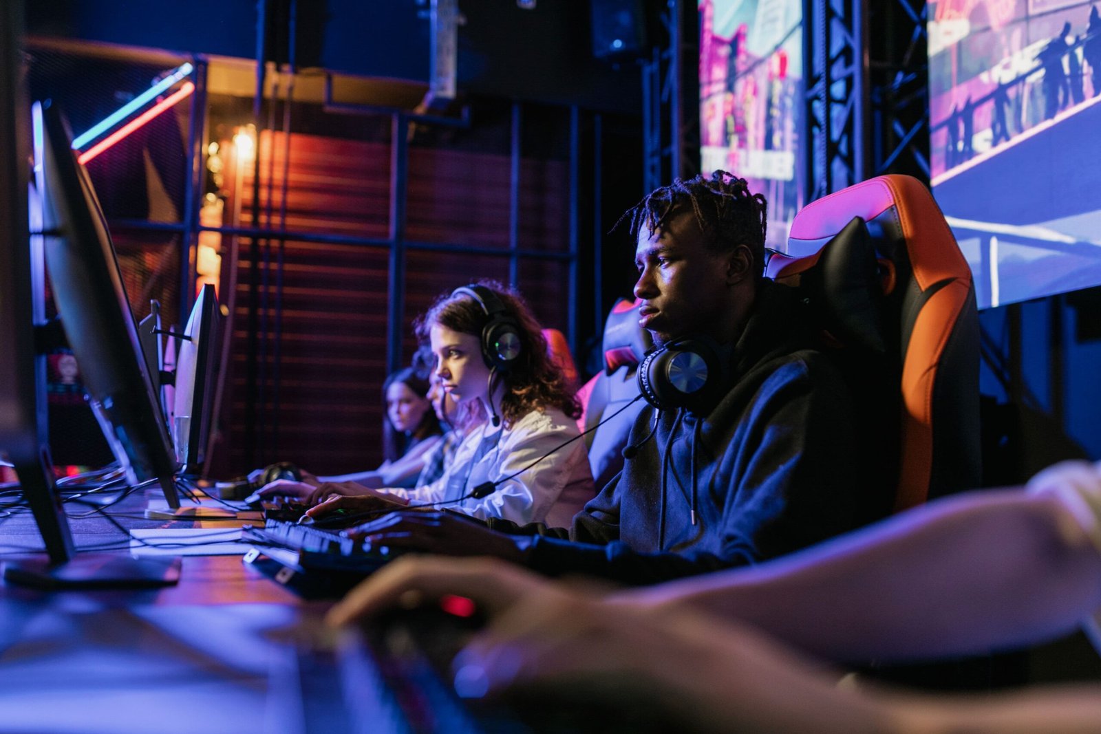 Planification d'un tournoi esport et coordination d'équipe