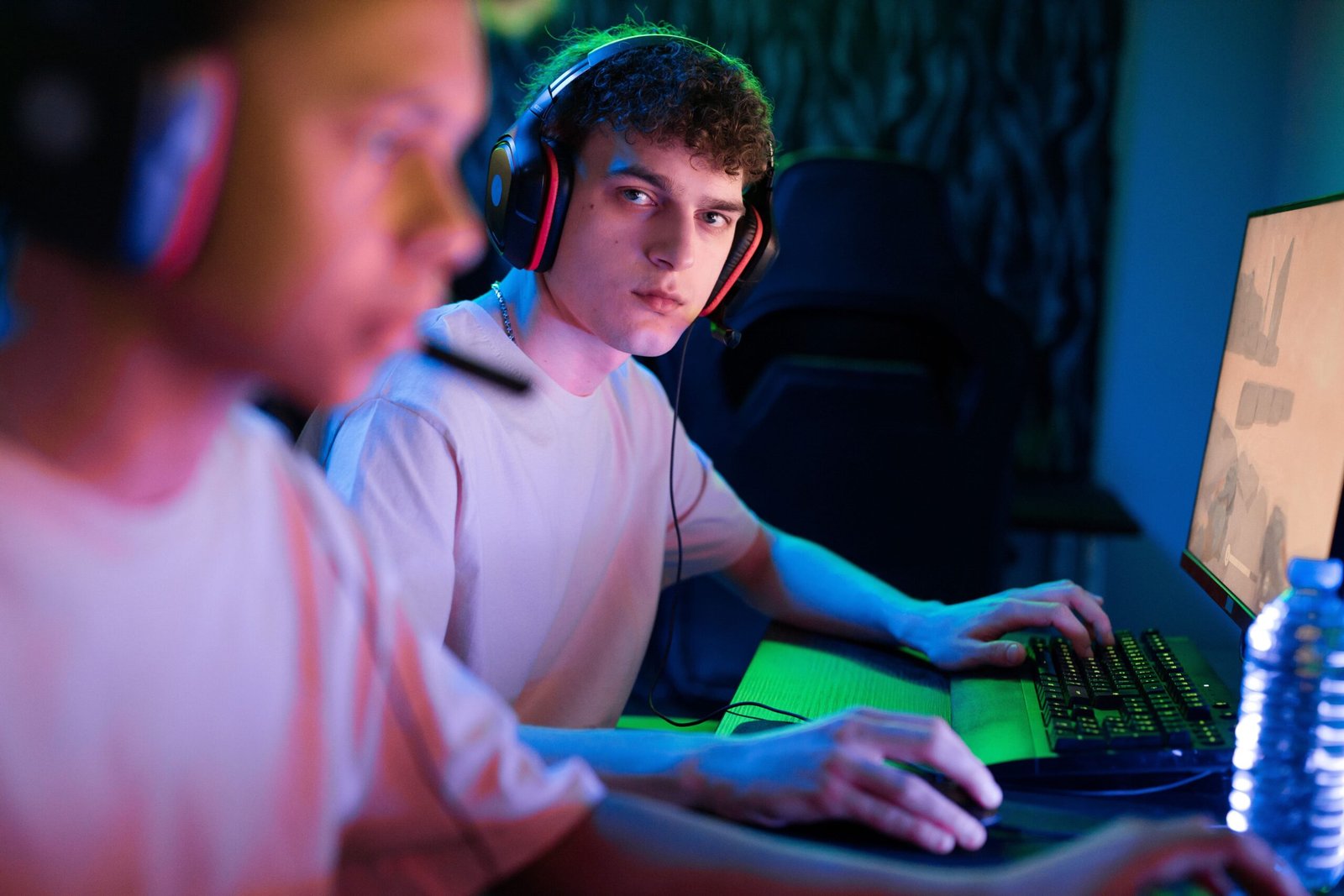 Diffusion en direct et mise en scène d'un événement esport
